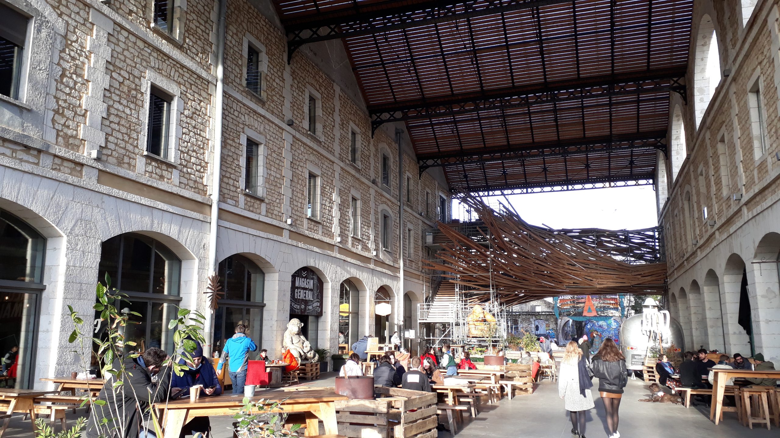 Îlivou Darwin Bordeaux Formulaire Contact