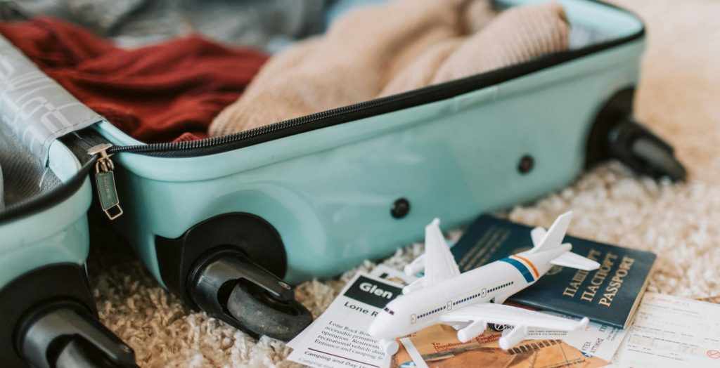 dom tom reunion livraison voyage vacances valise